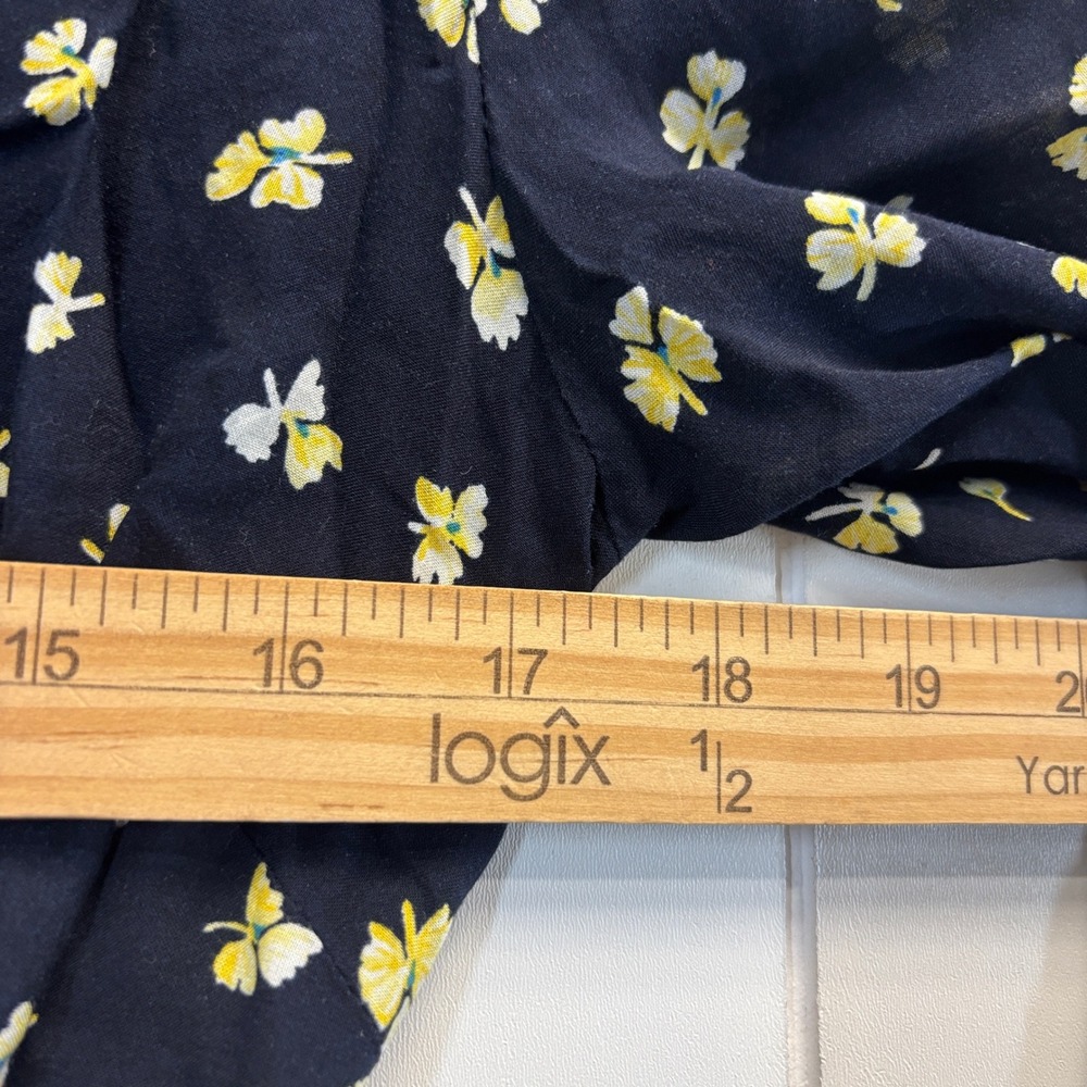 H&M Cottage Floral Wrap Around Top Size 6 Coquette Peasant Boho Summer Farm Girl - Picture 4 of 9